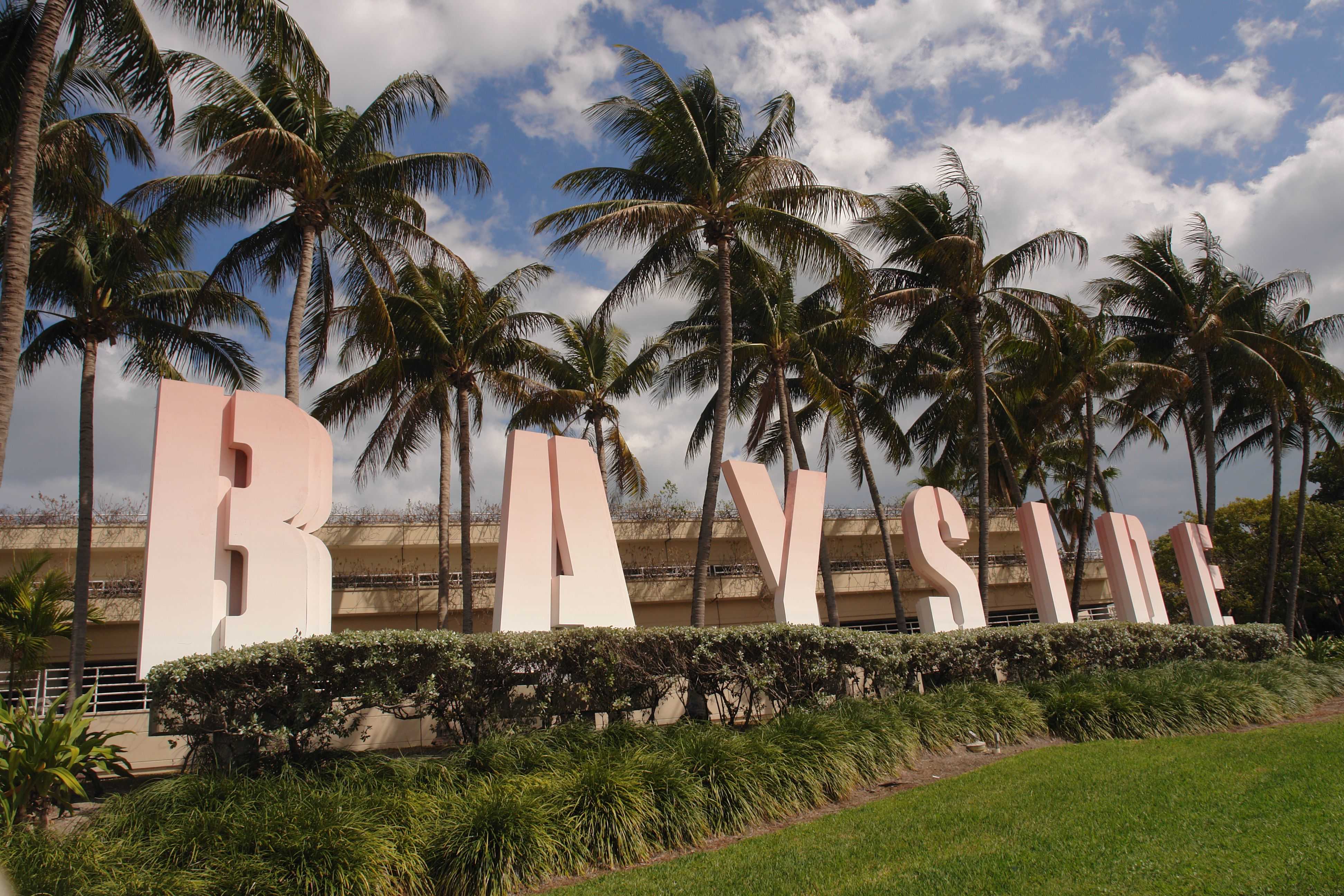 Miami-Bayside lettres