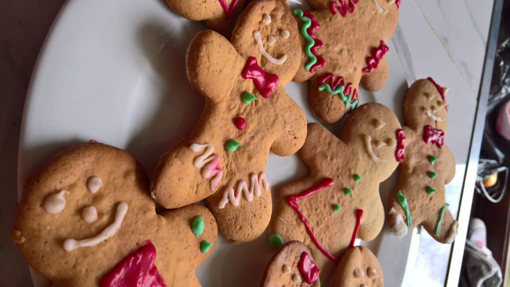 gingerbread men