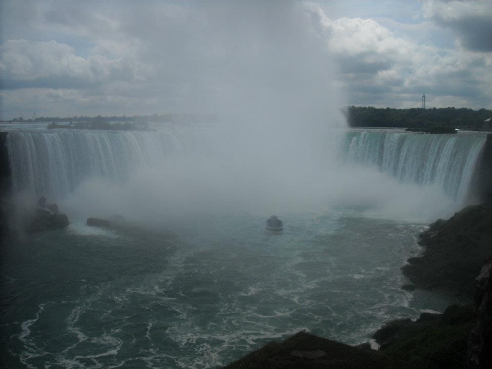 maid of mist approche des chutes