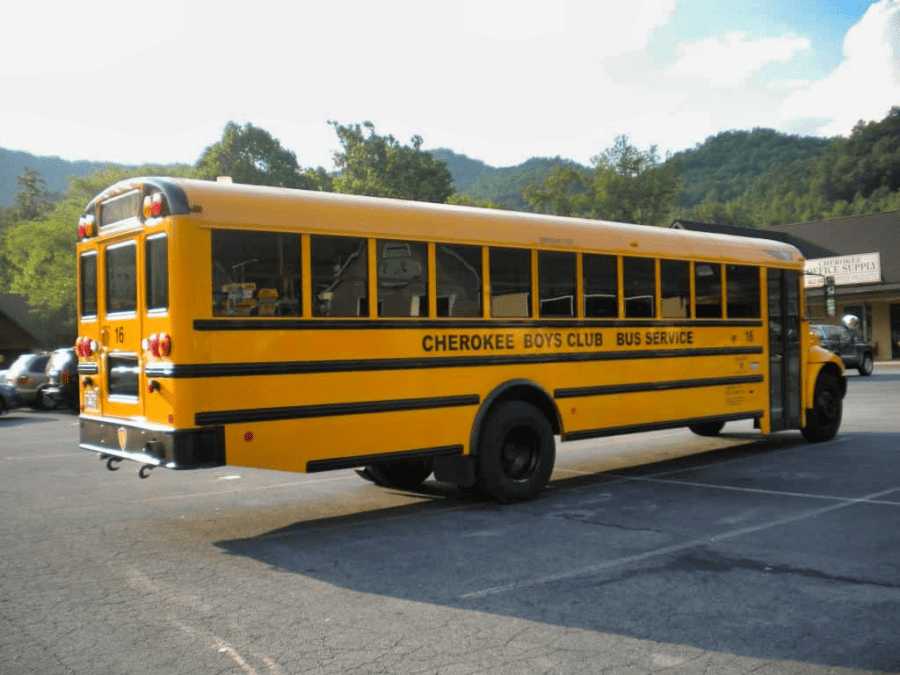 school bus américain