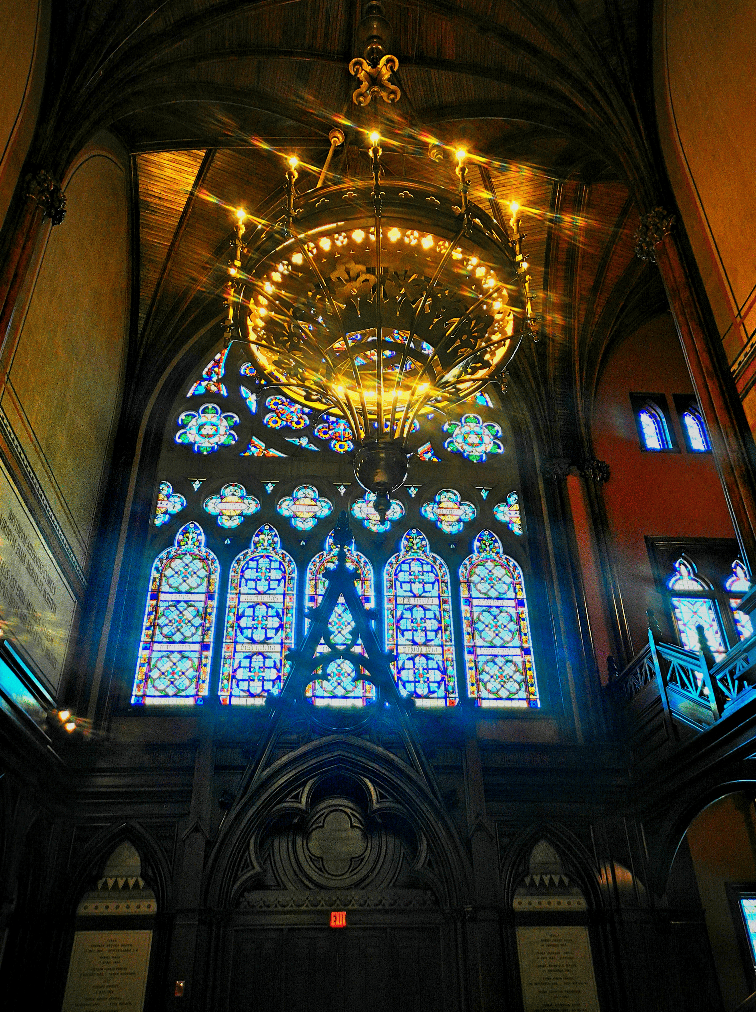 lustre memorial hall