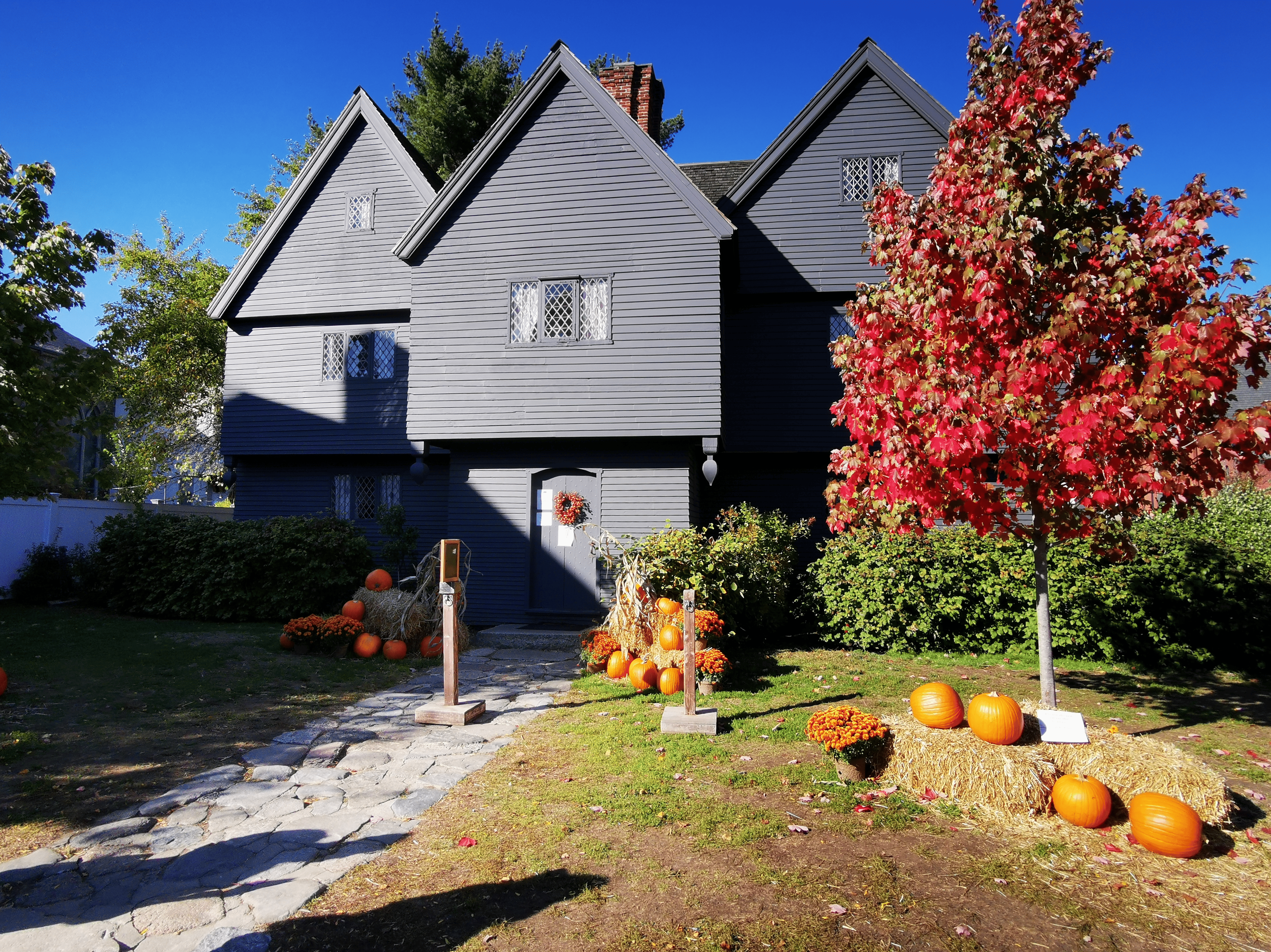 witch house salem