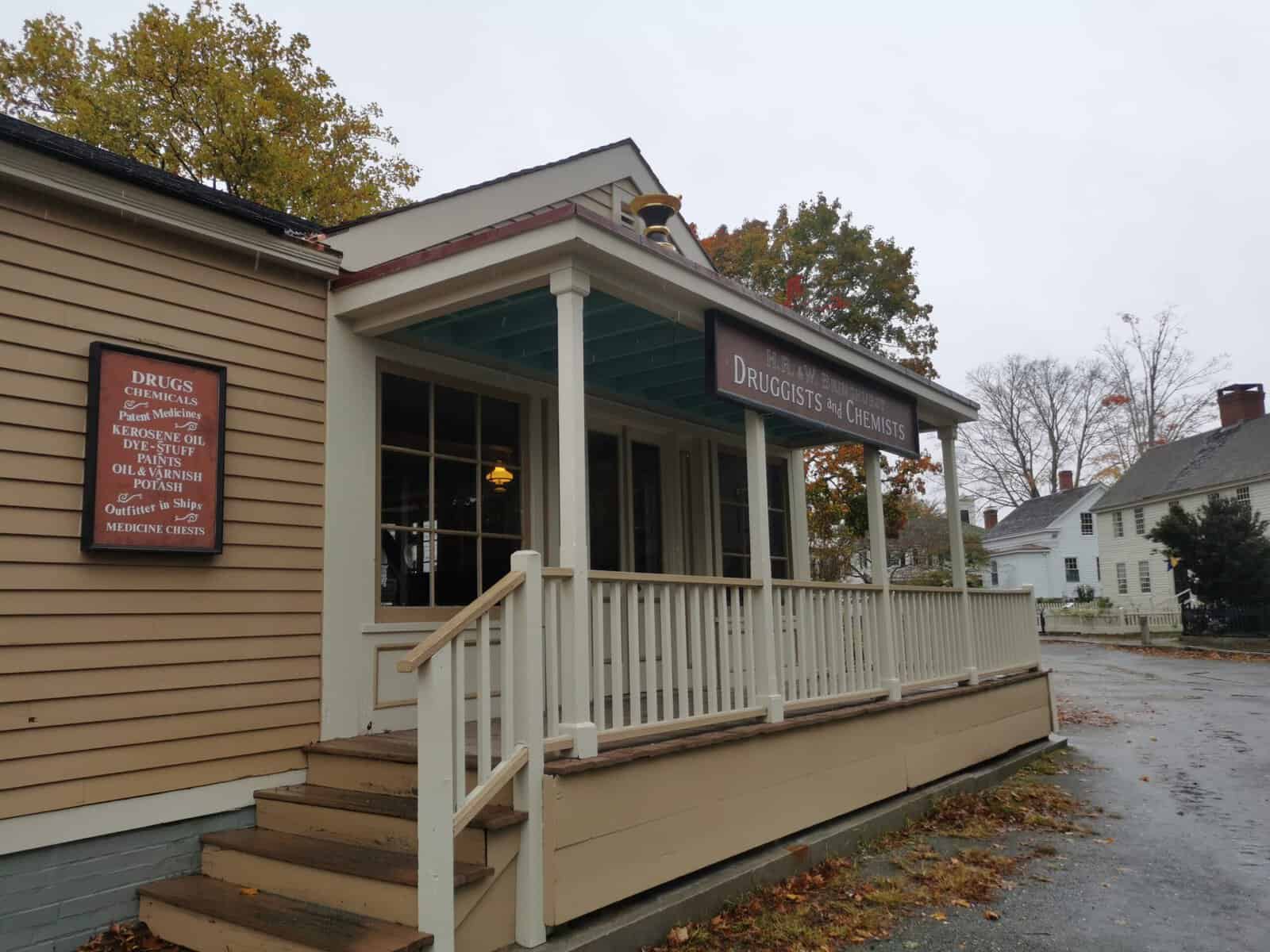 pharmacie mystic seaport