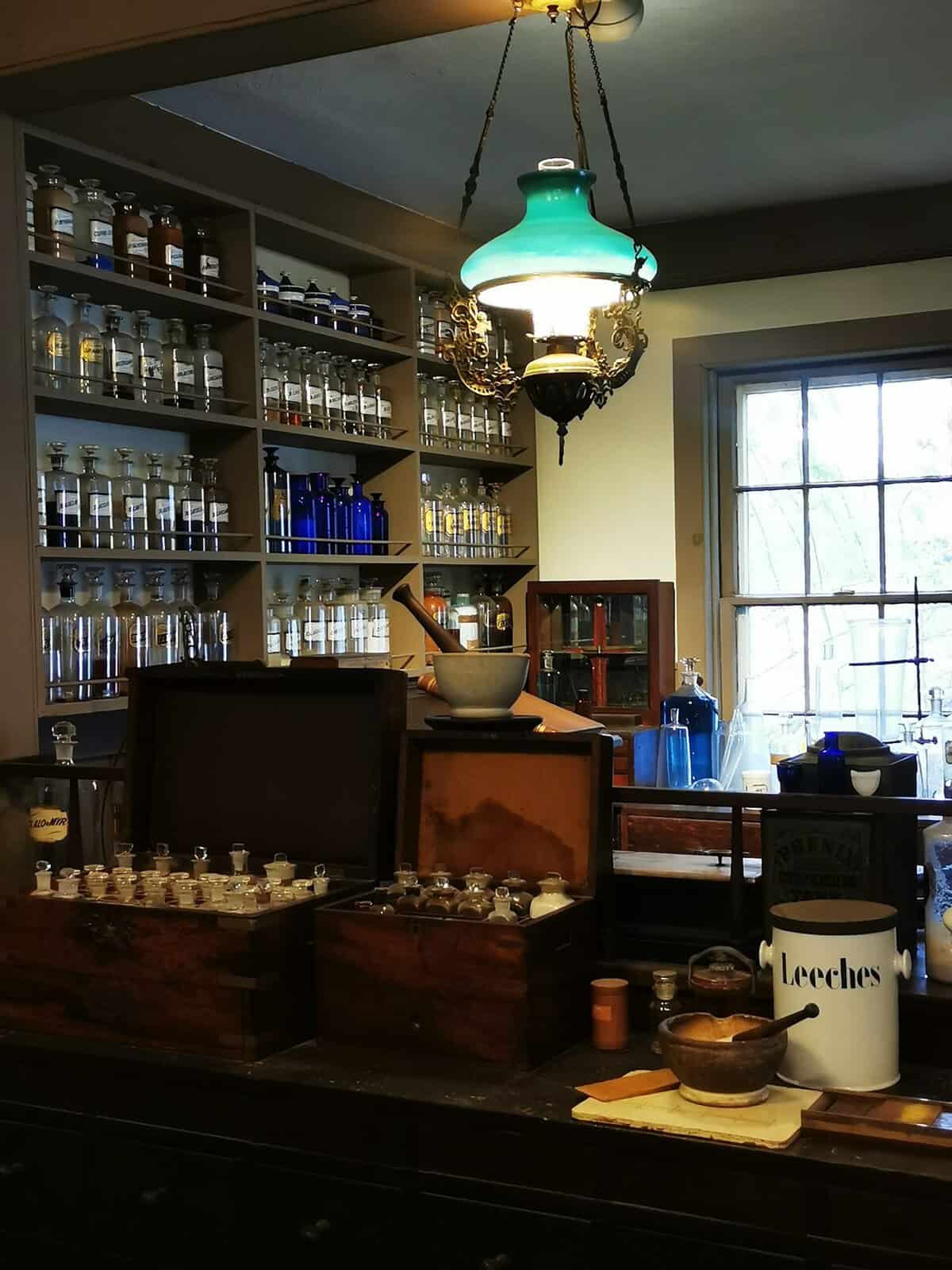 pharmacie mystic seaport