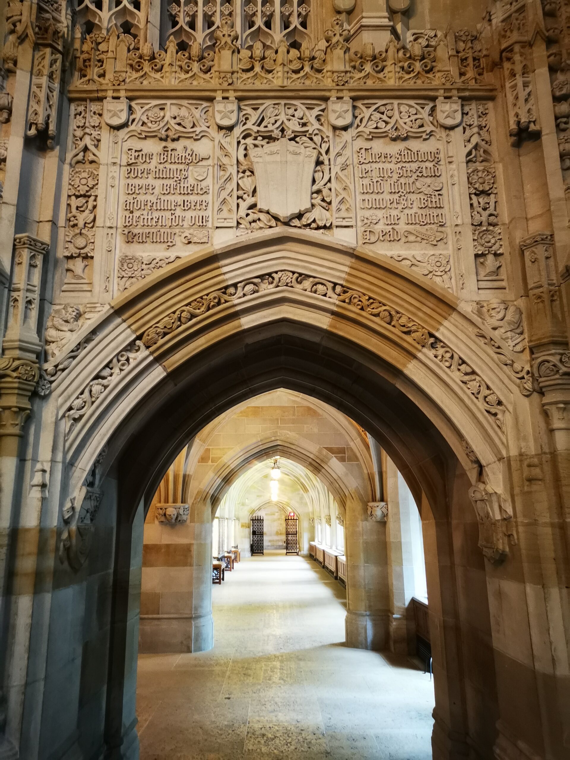 bibliothèque université Yale arche