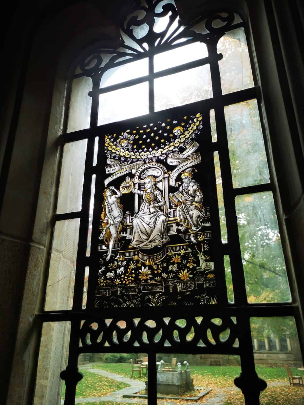 bibliothèque université Yale vitraux