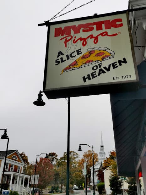 mystic pizza